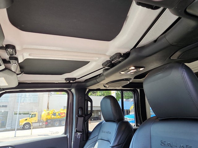 2022 Jeep Wrangler Sahara 4x4