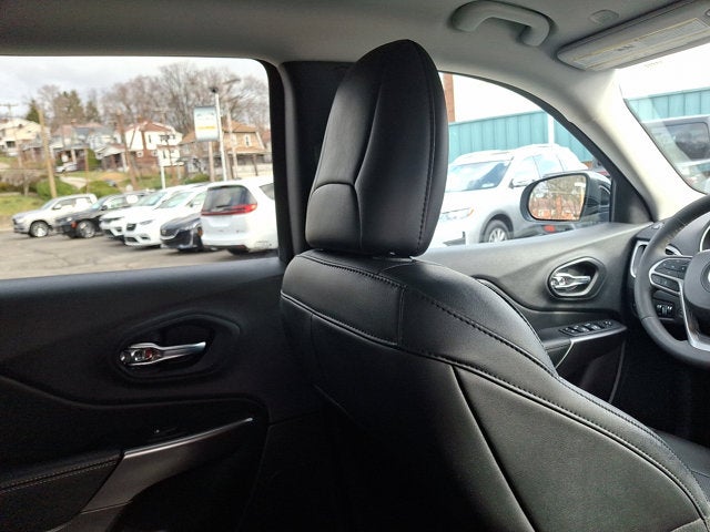 2022 Jeep Cherokee Latitude Lux 4x4