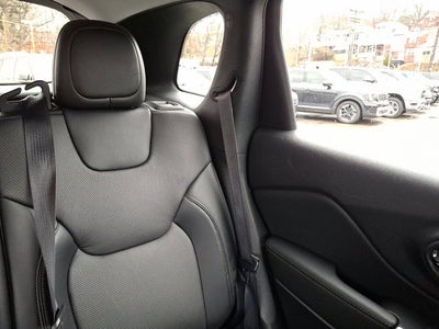 2022 Jeep Cherokee Latitude Lux 4x4