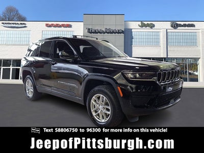 2025 Jeep Grand Cherokee GRAND CHEROKEE LAREDO X 4X4