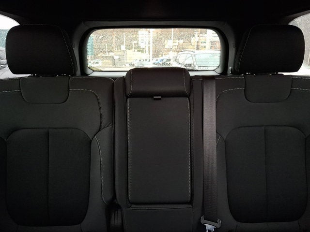 2025 Jeep Grand Cherokee Laredo X 4x4