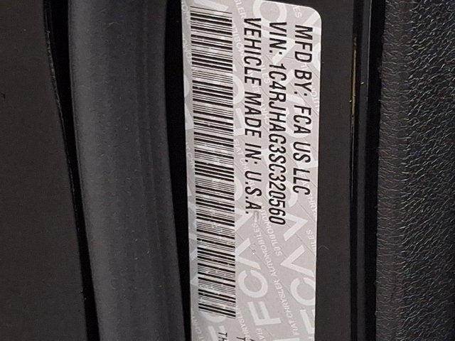 2025 Jeep Grand Cherokee Laredo X 4x4