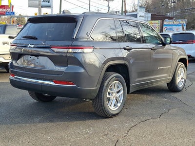 2025 Jeep Grand Cherokee GRAND CHEROKEE LAREDO X 4X4