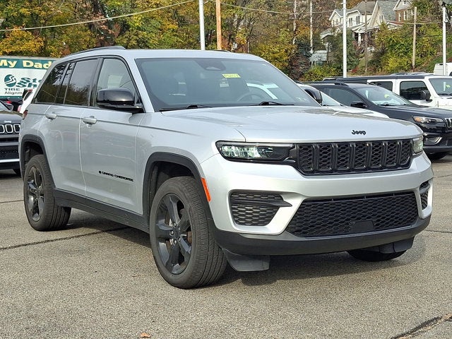 2023 Jeep Grand Cherokee Altitude X 4x4