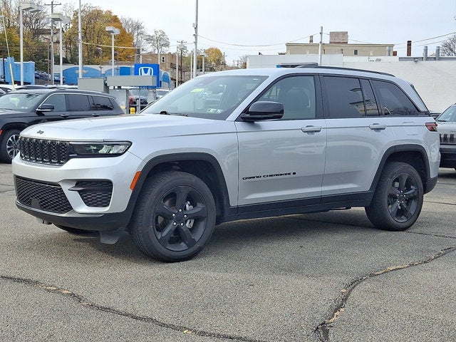 2023 Jeep Grand Cherokee Altitude X 4x4
