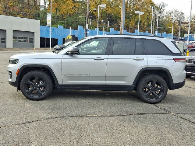 2023 Jeep Grand Cherokee Altitude X 4x4