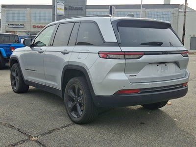 2023 Jeep Grand Cherokee Altitude X 4x4