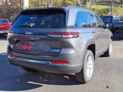 2025 Jeep Grand Cherokee GRAND CHEROKEE LAREDO X 4X4