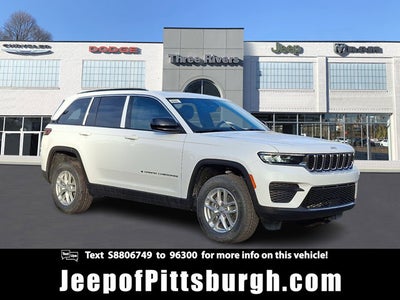 2025 Jeep Grand Cherokee GRAND CHEROKEE LAREDO X 4X4