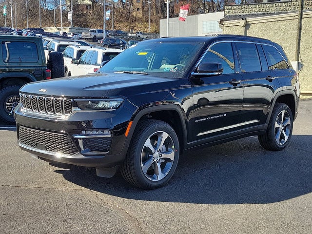 2025 Jeep Grand Cherokee GRAND CHEROKEE LIMITED 4X4