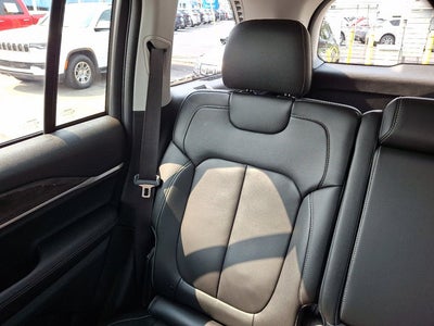 2022 Jeep Grand Cherokee Limited 4x4