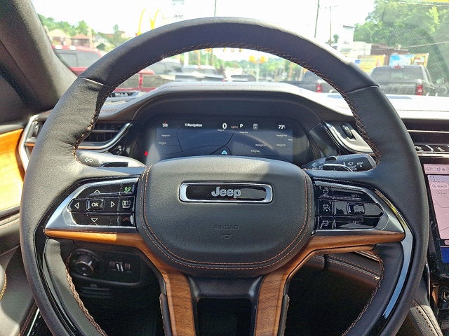 2025 Jeep Grand Cherokee GRAND CHEROKEE SUMMIT RESERVE 4X4