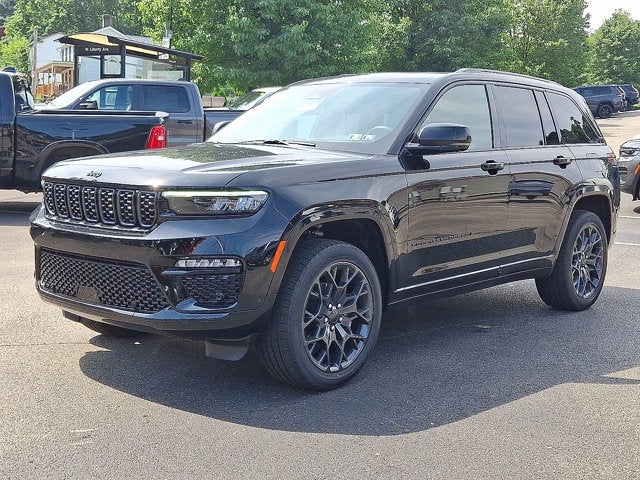 2025 Jeep Grand Cherokee GRAND CHEROKEE SUMMIT RESERVE 4X4