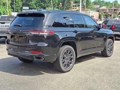 2025 Jeep Grand Cherokee GRAND CHEROKEE SUMMIT RESERVE 4X4