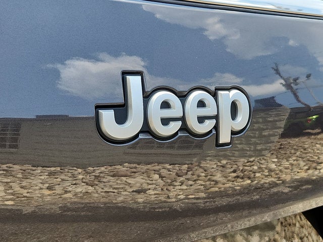 2026 Jeep Grand Cherokee L GRAND CHEROKEE L LAREDO X 4X4