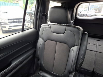 2025 Jeep Grand Cherokee L Altitude X 4x4