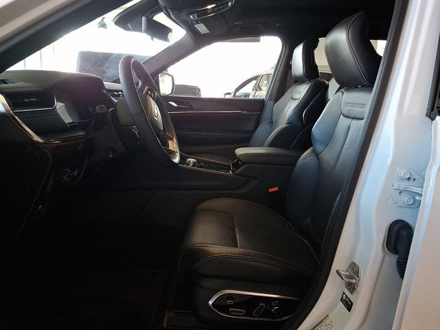 2025 Jeep Grand Cherokee L GRAND CHEROKEE L OVERLAND 4X4