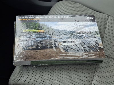 2023 Jeep Grand Cherokee L Overland 4x4