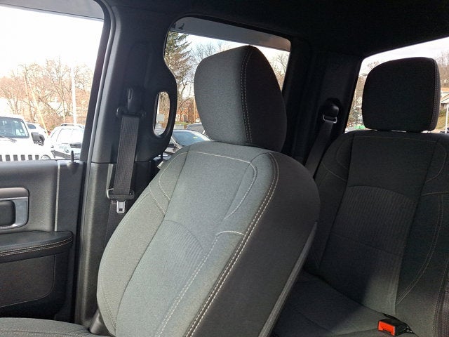 2022 RAM 1500 Classic Warlock Quad Cab 4x4 6'4' Box