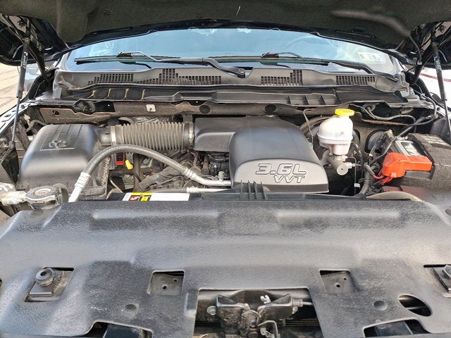 2022 RAM 1500 Classic Warlock Quad Cab 4x4 6'4' Box