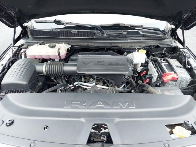 2020 RAM 1500 Big Horn Crew Cab 4x4 5'7' Box