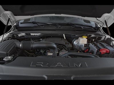 2020 RAM 1500 Big Horn Crew Cab 4x4 5'7' Box