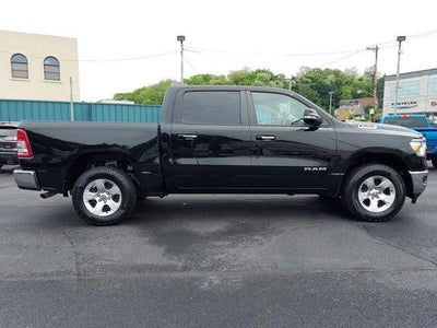 2020 RAM 1500 Big Horn Crew Cab 4x4 5'7' Box