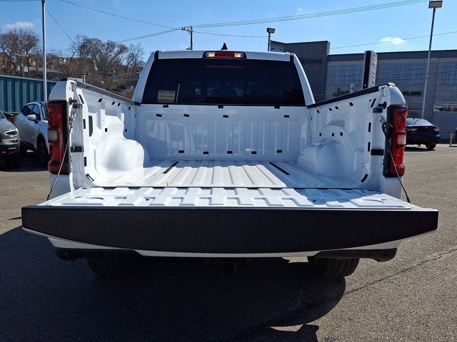 2025 RAM 1500 Big Horn Crew Cab 4x4 5'7' Box
