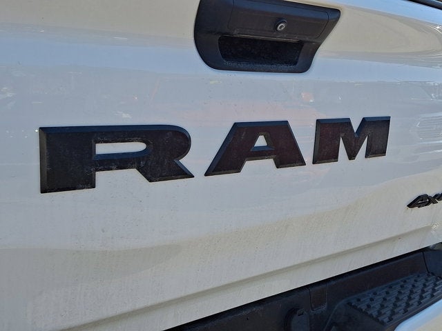 2025 RAM 1500 Big Horn Crew Cab 4x4 5'7' Box