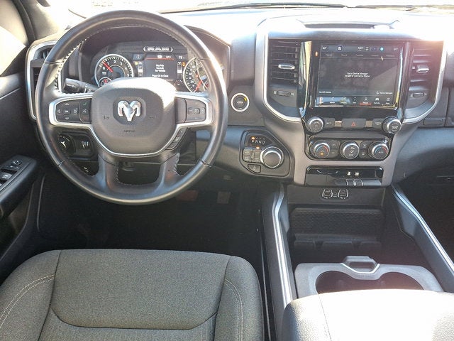 2022 RAM 1500 Big Horn Crew Cab 4x4 5'7' Box