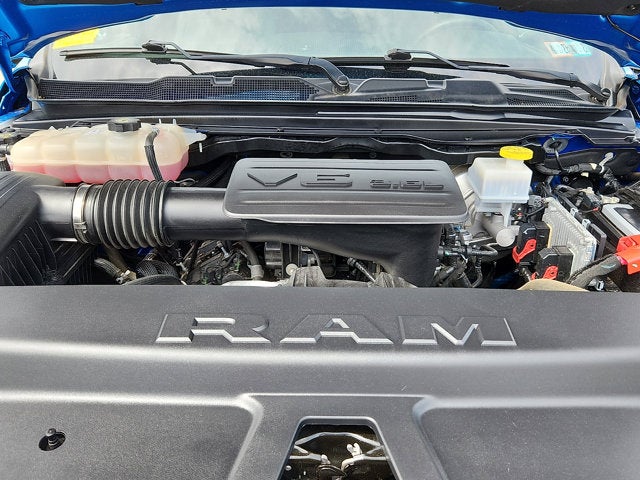 2023 RAM 1500 Big Horn Crew Cab 4x4 5'7' Box