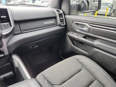 2023 RAM 1500 Big Horn Crew Cab 4x4 5'7' Box