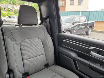 2023 RAM 1500 Big Horn Crew Cab 4x4 5'7' Box