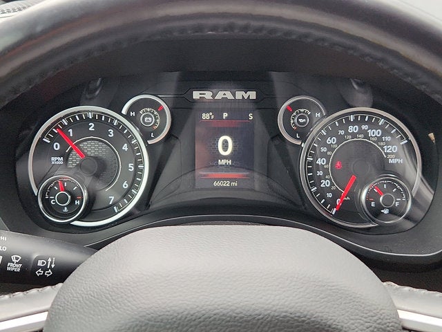 2023 RAM 1500 Big Horn Crew Cab 4x4 5'7' Box