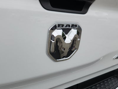 2023 RAM 1500 Big Horn Crew Cab 4x4 5'7' Box