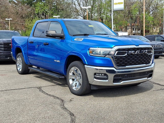 2025 RAM 1500 Big Horn Crew Cab 4x4 5'7' Box