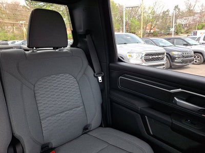 2025 RAM 1500 Big Horn Crew Cab 4x4 5'7' Box