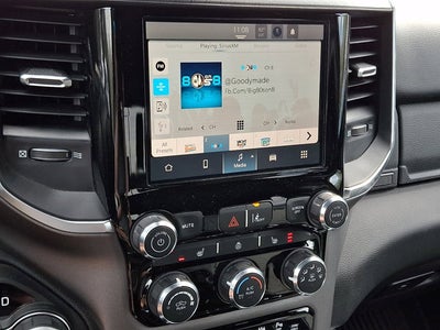 2025 RAM 1500 Big Horn Crew Cab 4x4 5'7' Box