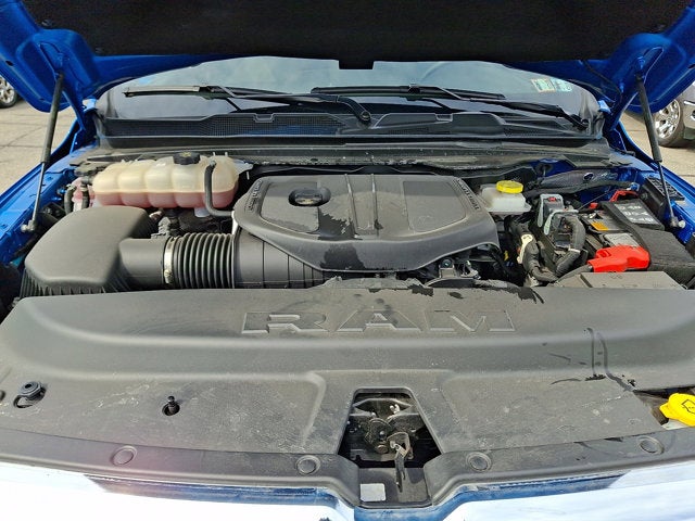 2025 RAM 1500 Big Horn Crew Cab 4x4 5'7' Box