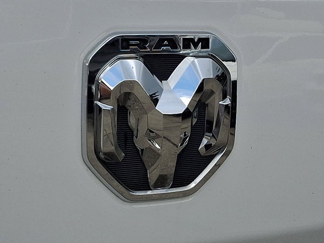 2019 RAM 1500 Big Horn/Lone Star Crew Cab 4x4 5'7' Box