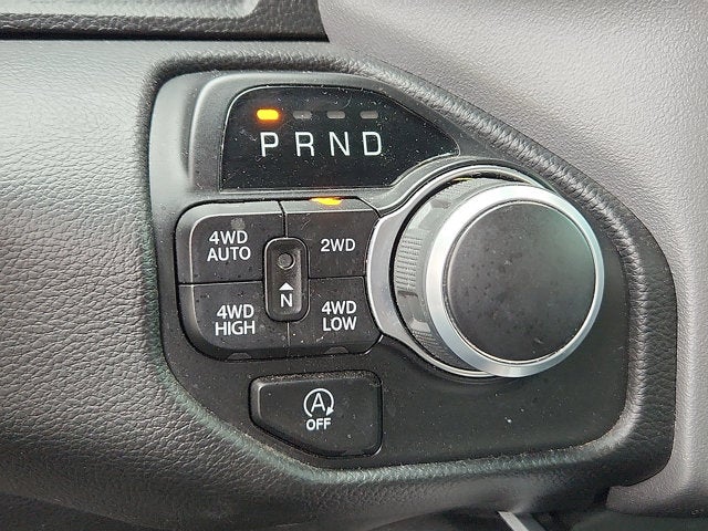 2023 RAM 1500 Big Horn Crew Cab 4x4 5'7' Box