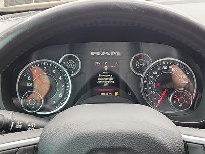 2023 RAM 1500 Big Horn Crew Cab 4x4 5'7' Box