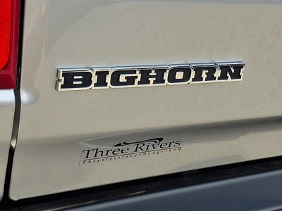 2022 RAM 1500 Big Horn Crew Cab 4x4 5'7' Box