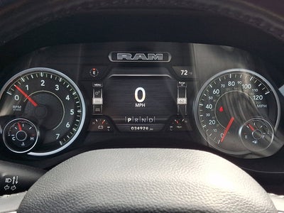 2022 RAM 1500 Big Horn Crew Cab 4x4 5'7' Box