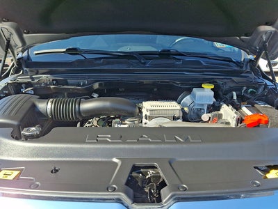 2022 RAM 1500 Big Horn Crew Cab 4x4 5'7' Box