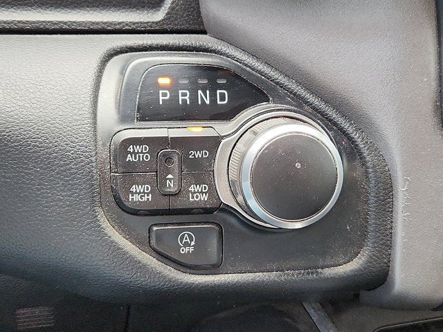 2021 RAM 1500 Big Horn Crew Cab 4x4 5'7' Box