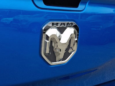 2022 RAM 1500 Big Horn Crew Cab 4x4 5'7' Box