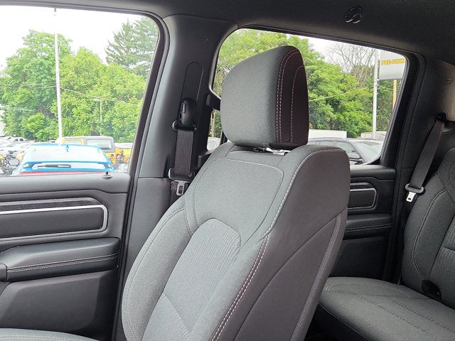 2024 RAM 1500 Big Horn Crew Cab 4x4 5'7' Box