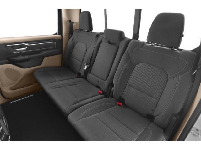 2020 RAM 1500 Big Horn Crew Cab 4x4 5'7' Box