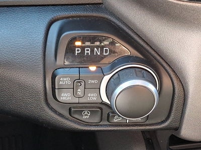 2022 RAM 1500 Big Horn Crew Cab 4x4 5'7' Box